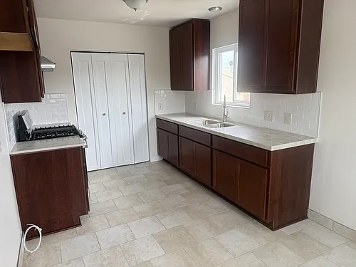 1712 S Mesa St #1712 Photo 1