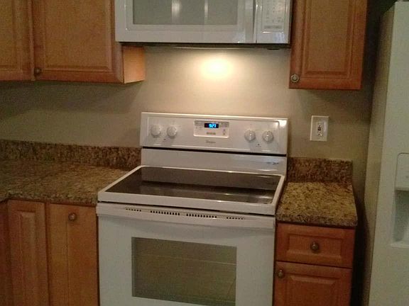 4th image of 7903 Bethelen Woods Ln