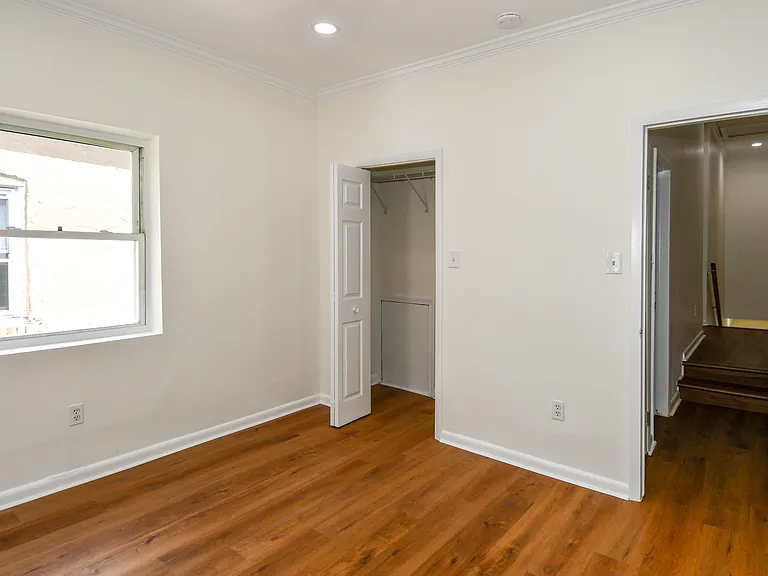 1904 9th St NW — Photo 22