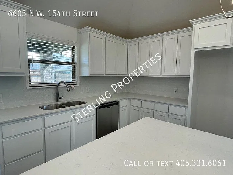6605 N West 154th St — Photo 12