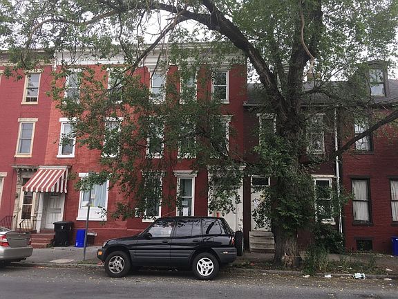 2nd image of 1238 Walnut St