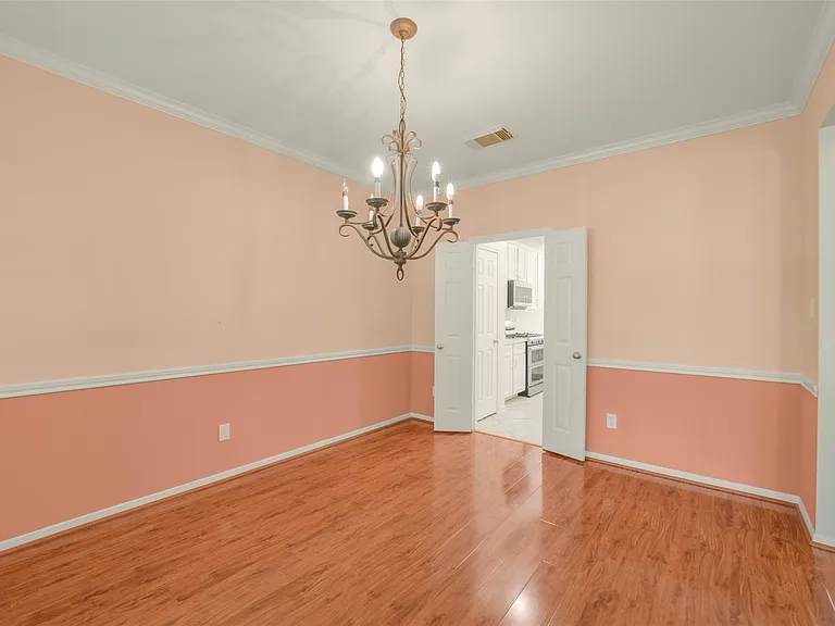 2414 Falcon Knoll Ln — Photo 9