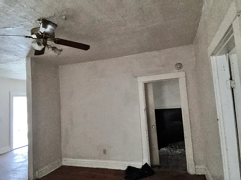 5654 Acme Ave — Photo 9