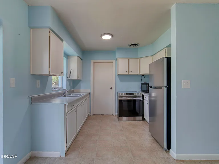 1133 Bradenton Rd — Photo 12