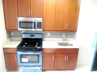 720 E 2nd St, Brooklyn, NY 11218