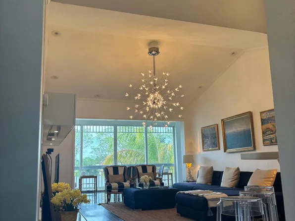 3705 54th Dr W #N202, Bradenton, FL 34210