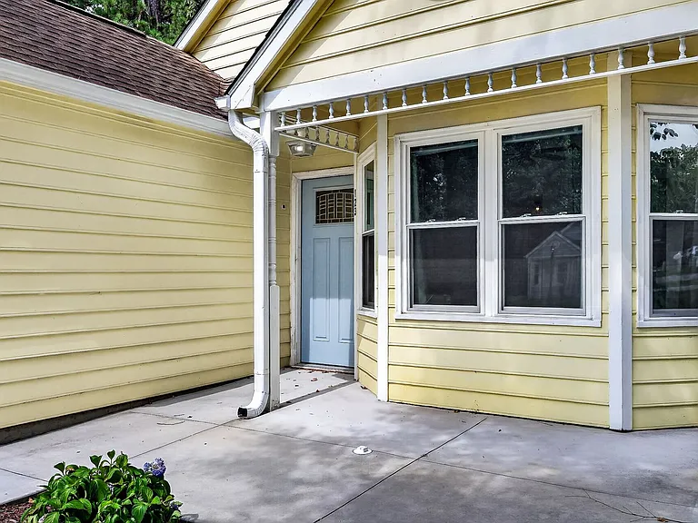 123 Basswood Ct — Photo 4