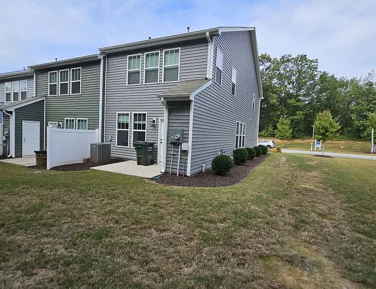 1085 Millison Pl — Photo 17