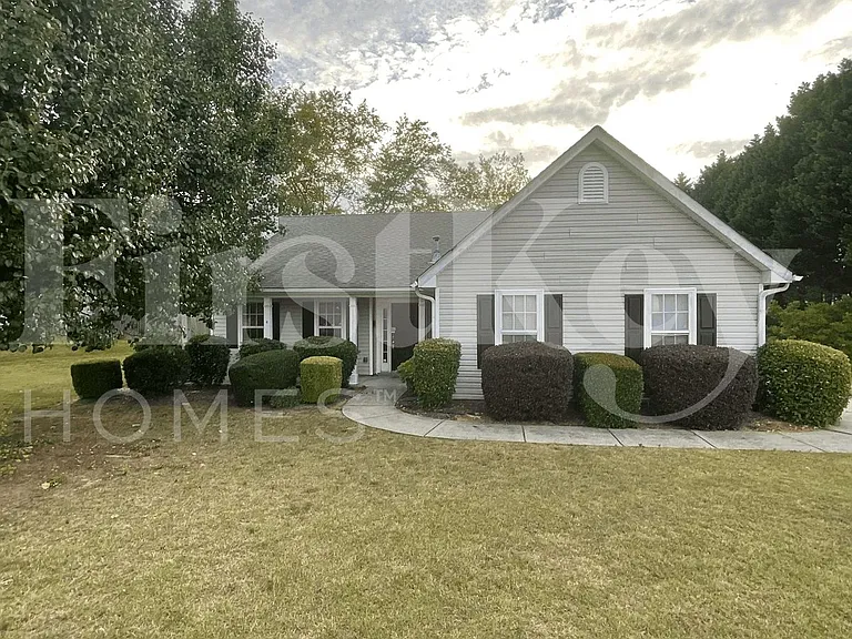 1580 Willow River Run — Photo 1