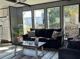 2100 Hector Connoly Rd, Carencro, LA 70520