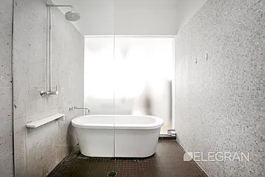 Rented by (Legacy) Elegran