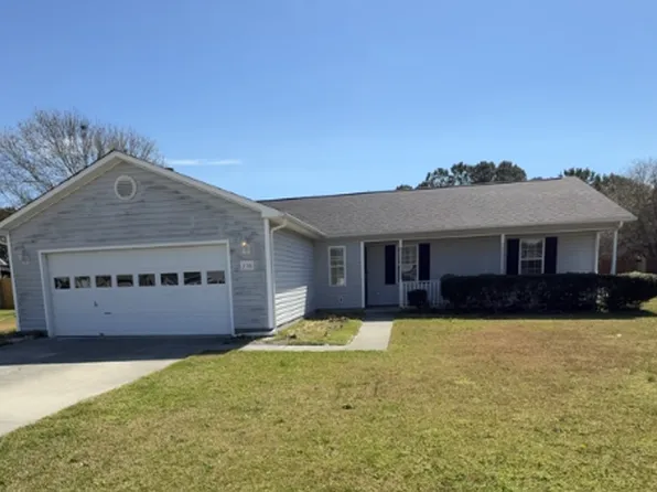 306 Kenilworth Pl, Hubert, NC 28539