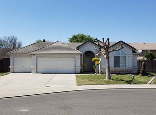 1205 McKnight Ct, Modesto, CA 95351