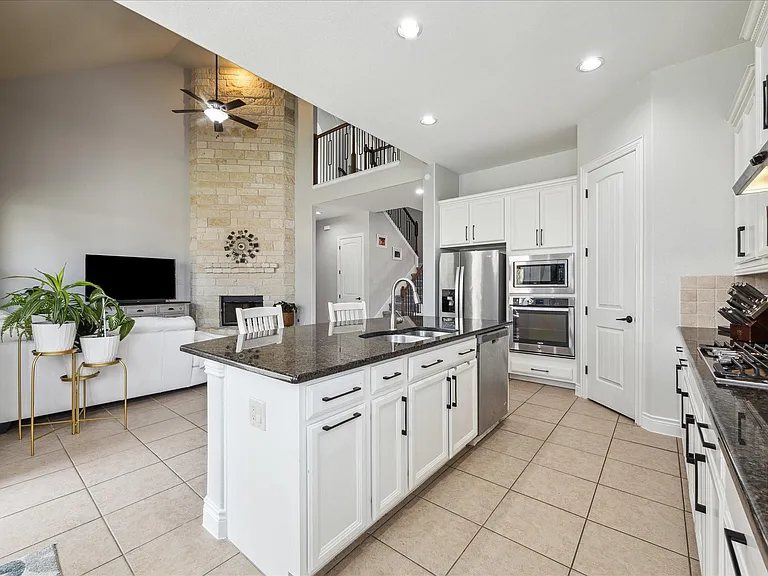 2960 Gibbons Hill Ln — Photo 13