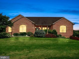 3121 S Salem Church Rd, York, PA 17408