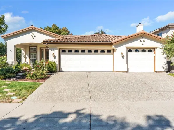 3 Anton Ct, Sacramento, CA 95835
