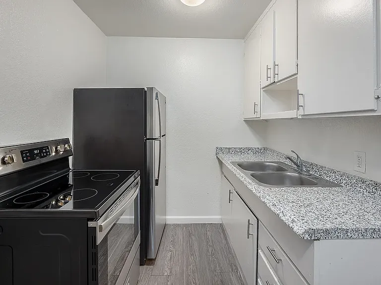 SUR Apartments — Photo 11