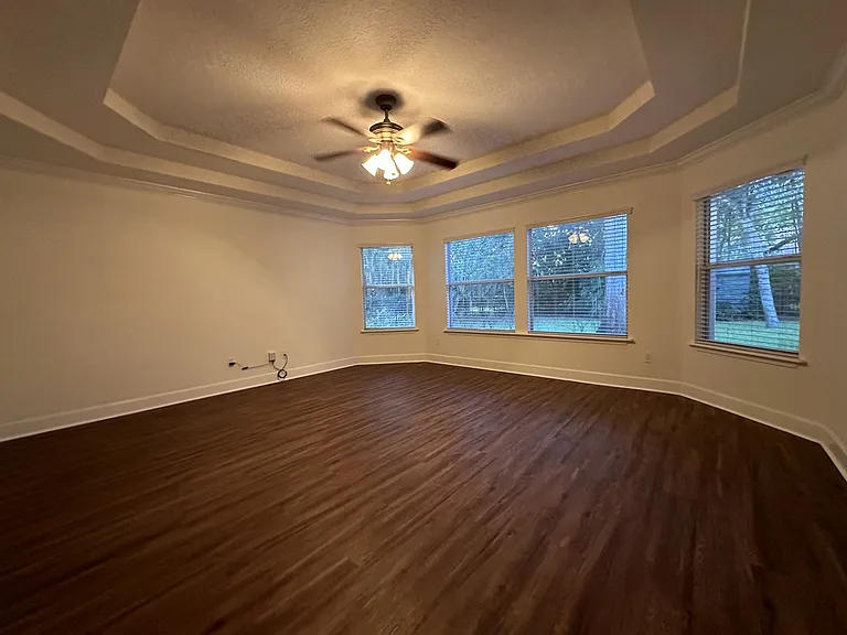 5204 Comfort Ct — Photo 21