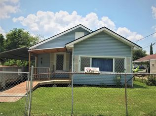 9428 E Avenue L, Houston, TX 77012