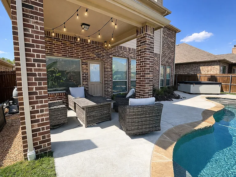 12852 Palancar Dr — Photo 35