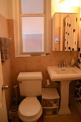 Rented by Georgine Podhorsky, LREB | media 12