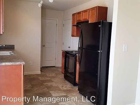5th image of 110 Olivia Ln