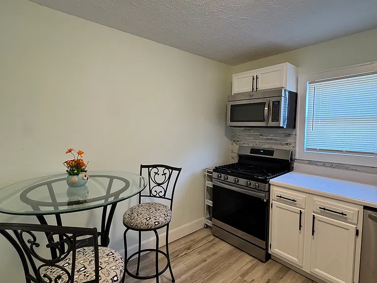 1534 Eddington Rd #3 — Photo 10