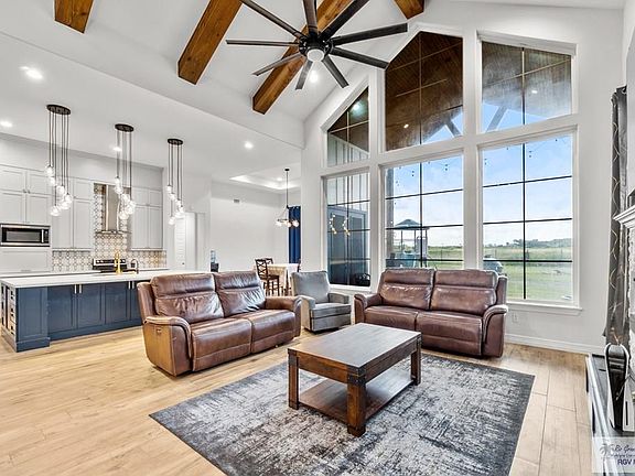 5th image of 27933 White Ranch Rd