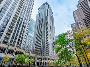 761 Bay St #2414, Toronto, ON
