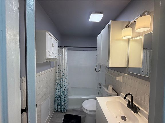 4th image of 510 Gay St