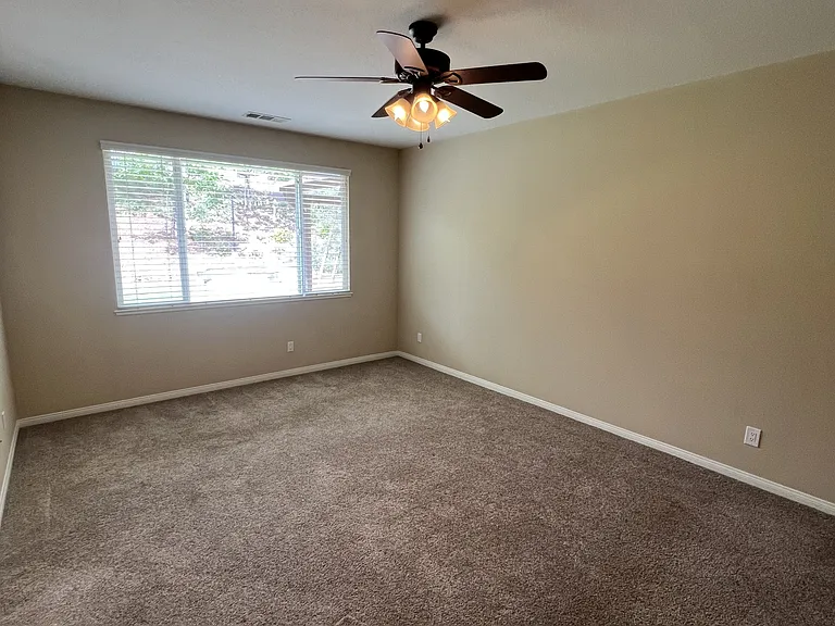1612 Camino Largo St — Photo 21