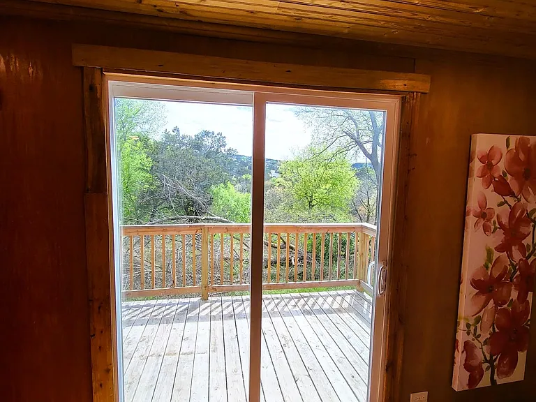 21531 Cherry Hollow Dr — Photo 11