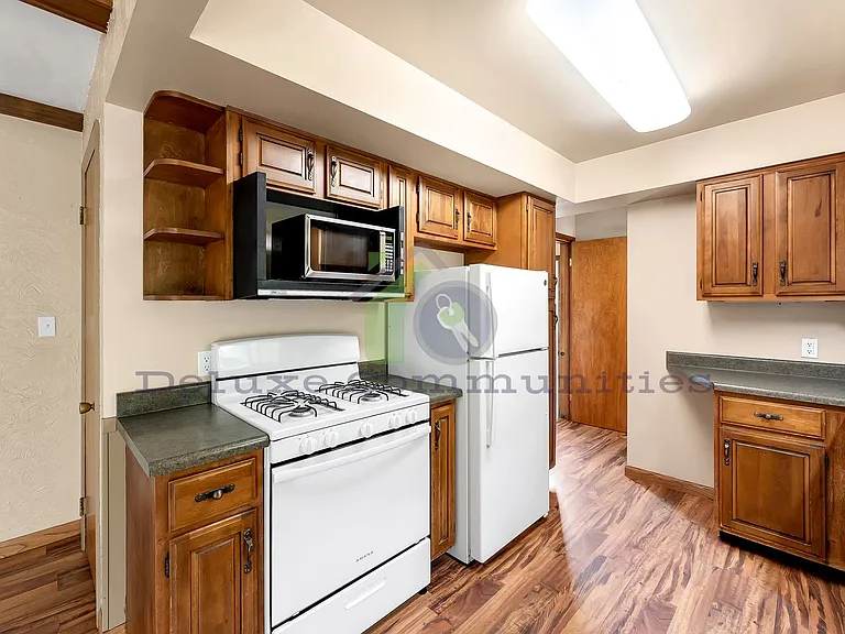 1244 Katrina Dr SE — Photo 6