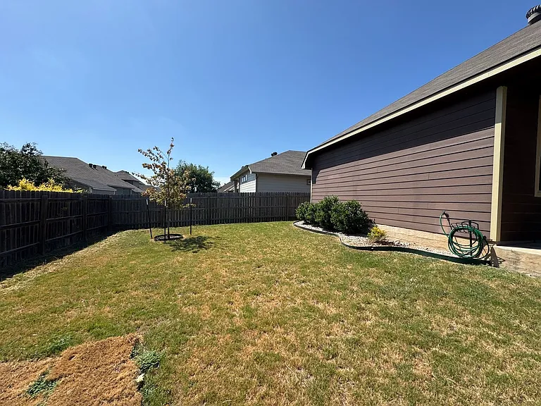 3012 Samson Dr — Photo 12