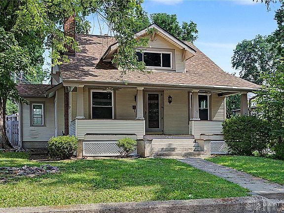 2nd image of 1597 Oakland Ave