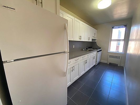 2nd image of 143-09 Barclay Ave #4E