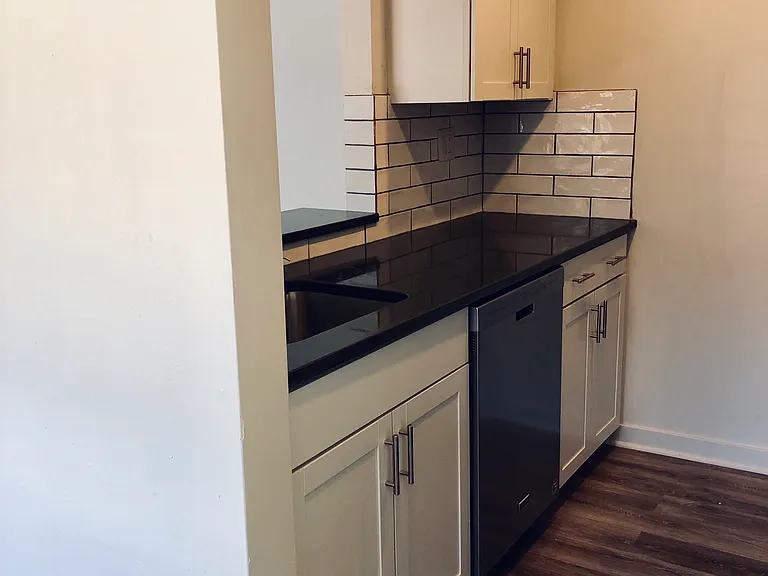 4515 Jefferson St #3 — Photo 37