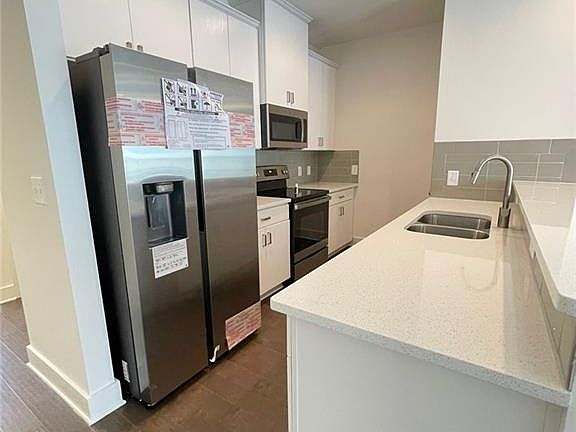 5th image of 6435 Scudders Dr