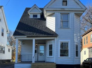 945 Oak St, Syracuse, NY 13203