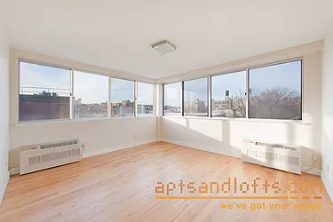 Rented by aptsandlofts.com