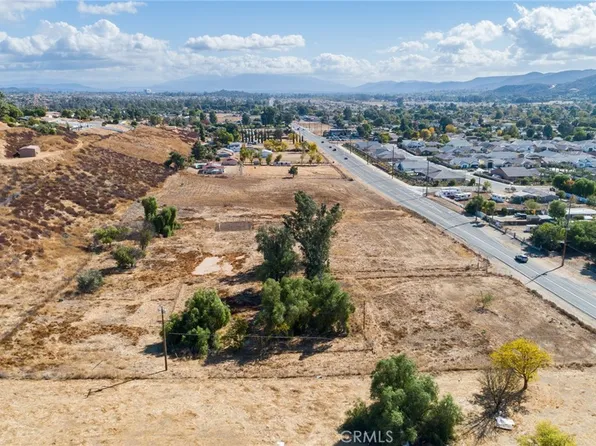 21026 Palomar St, Wildomar, CA 92595