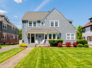 1796 Boulevard, West Hartford, CT 06107