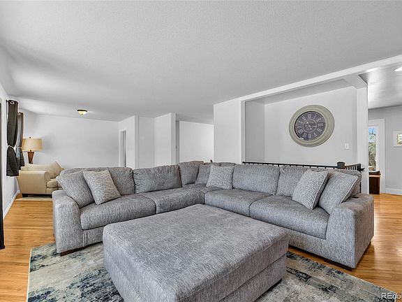 5th image of 3435 S Raleigh Street