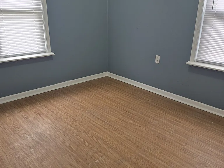 3634 Alvina Ave — Photo 16
