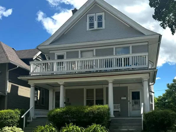 549 Winthrop St, Toledo, OH 43620
