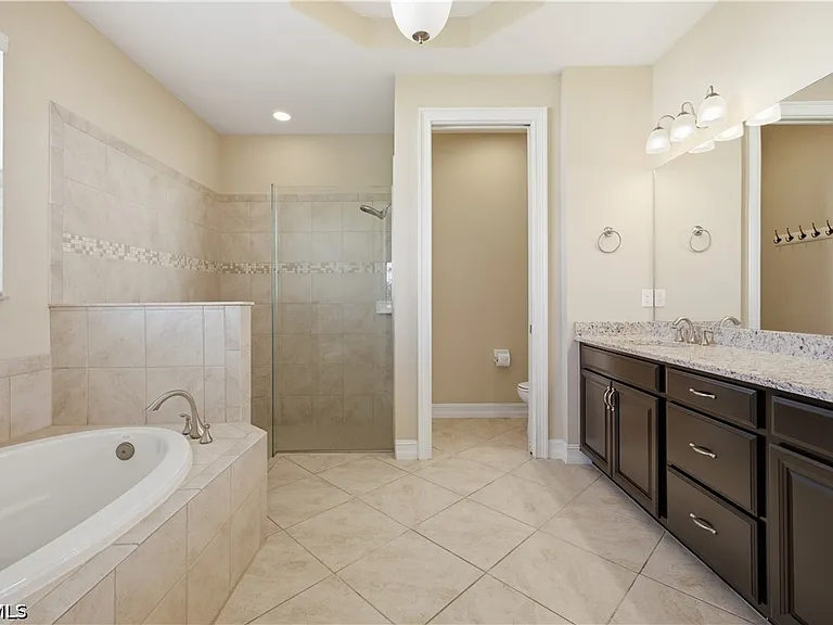 13390 Seaside Harbour Dr — Photo 23