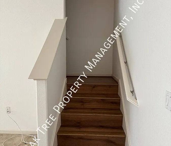 2042 Boccioni Ln — Photo 11