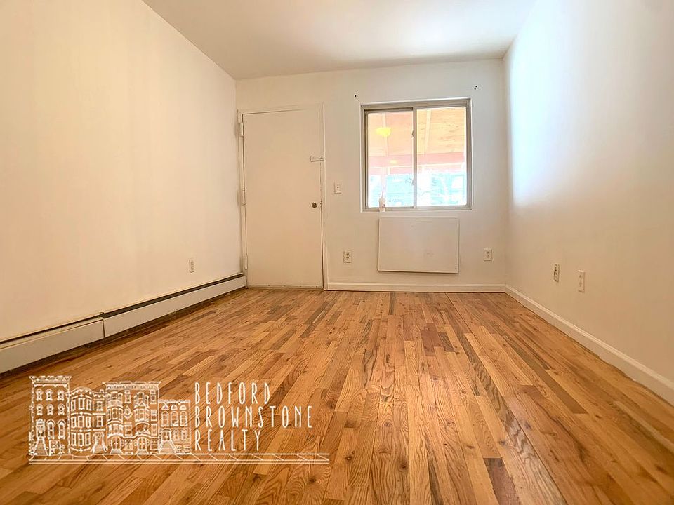 1st image of 212 Lexington Ave APT 1