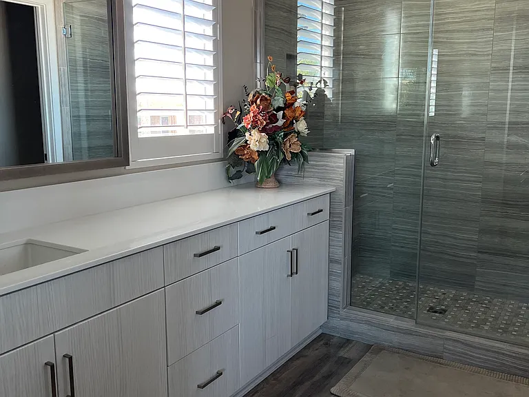 715 Seaside St — Photo 12