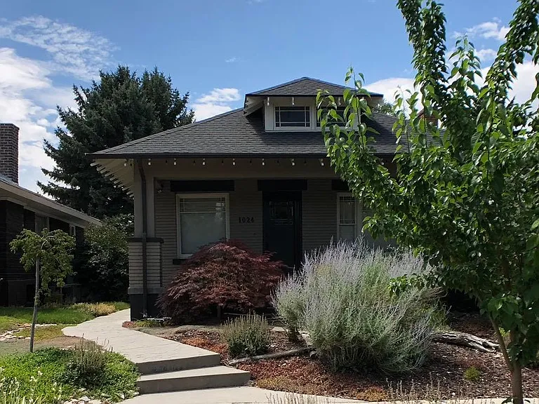1024 E Hollywood Ave — Photo 1